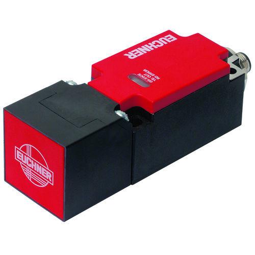 Переключатель IEC CES-A-C5E-01 фото 1